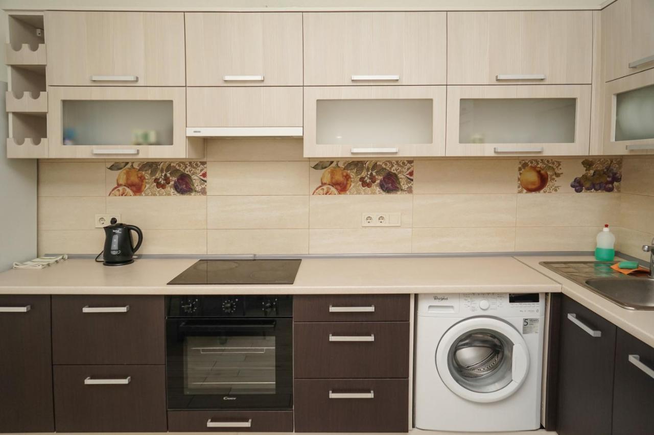 Kyiv Apartment On Chornovola 27 Экстерьер фото